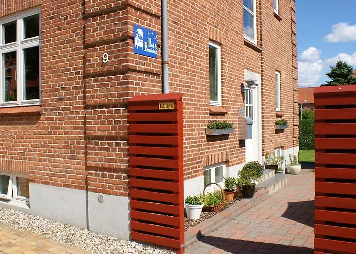 Bed & Breakfast Billesgade 3*